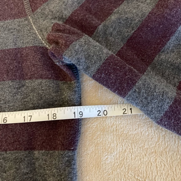 American Eagle Outfitters Stripes Logo Sweater - Size M - Picture 7 of 9